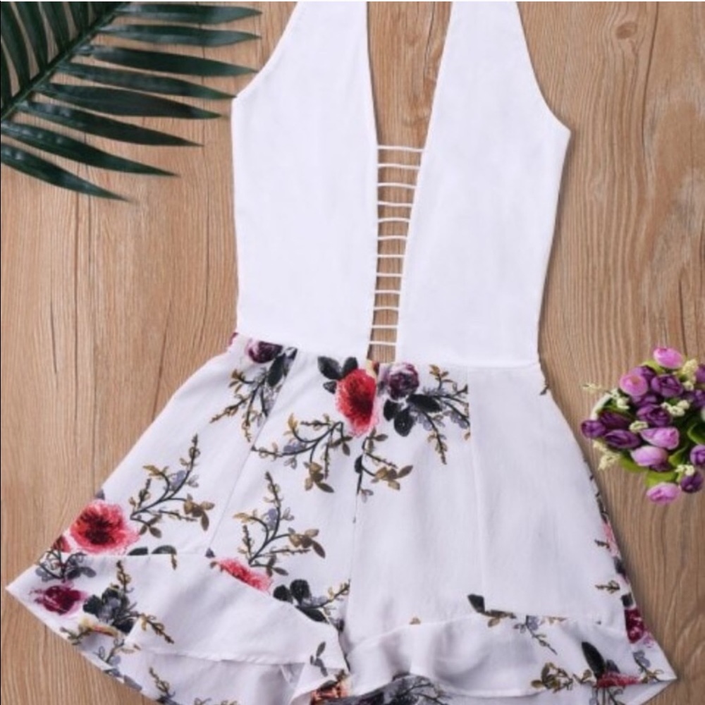 Zaful low cut Floral Romper